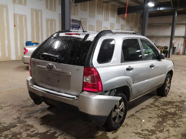 KNDJF724X97561774 - 2009 KIA SPORTAGE L SILVER photo 4