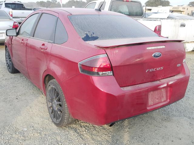 1FAHP3GN6AW292419 - 2010 FORD FOCUS SES RED photo 3