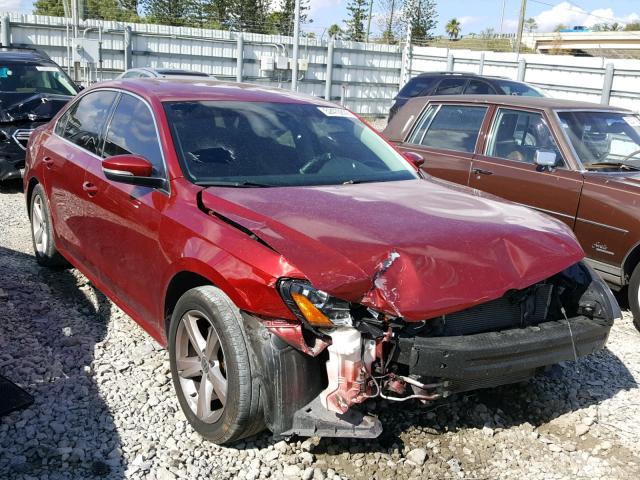 1VWBT7A33FC025416 - 2015 VOLKSWAGEN PASSAT SE RED photo 1