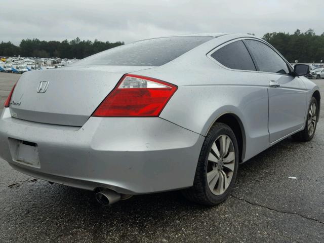 1HGCS12338A018293 - 2008 HONDA ACCORD LX- SILVER photo 4