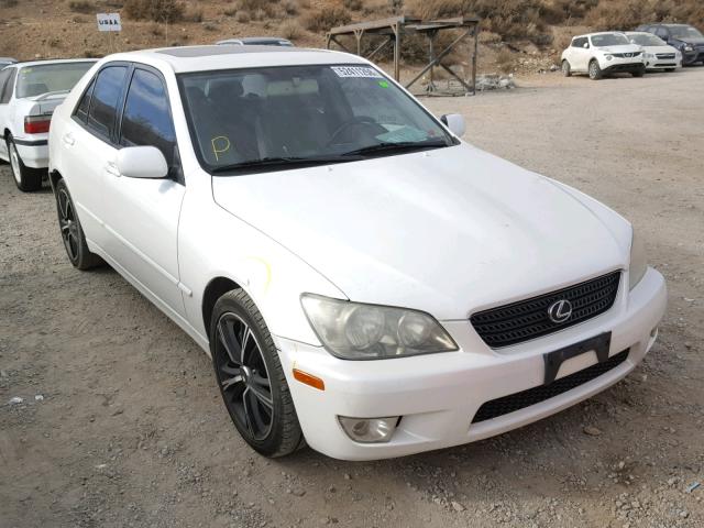 JTHBD192630070841 - 2003 LEXUS IS 300 WHITE photo 1