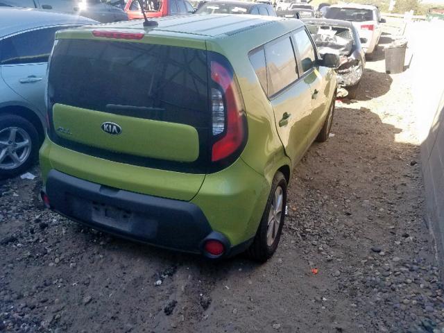 KNDJN2A22F7810747 - 2015 KIA SOUL GREEN photo 4