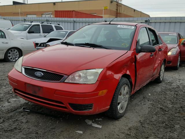 1FAFP34N36W108248 - 2006 FORD FOCUS ZX4 RED photo 2