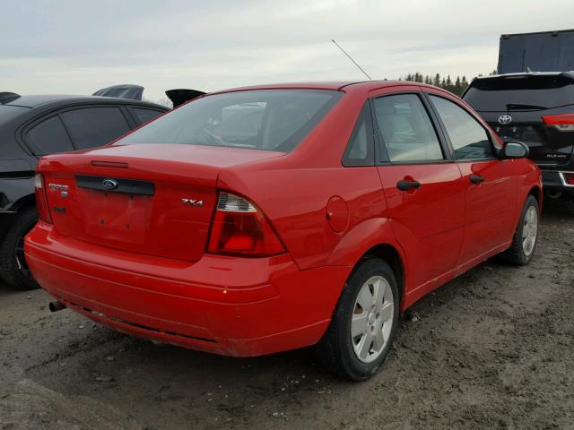 1FAFP34N36W108248 - 2006 FORD FOCUS ZX4 RED photo 4