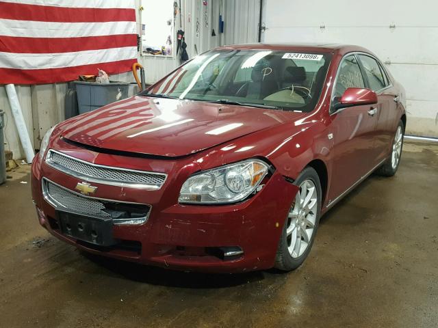 1G1ZK57758F254273 - 2008 CHEVROLET MALIBU LTZ RED photo 2