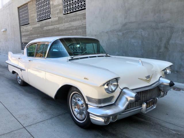 00000005762143812 - 1957 CADILLAC SEDAN DEVI WHITE photo 1