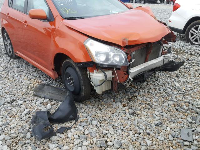 5Y2SR6E09AZ410190 - 2010 PONTIAC VIBE GT ORANGE photo 9