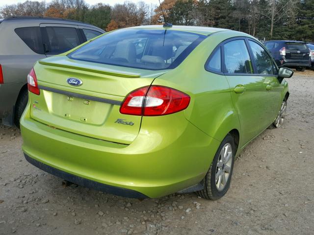 3FADP4BJ8BM167674 - 2011 FORD FIESTA SE GREEN photo 4