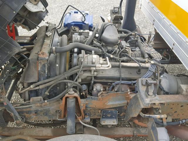 4KDB4B1R8WJ000848 - 1998 GMC 4000 W4S04 WHITE photo 7