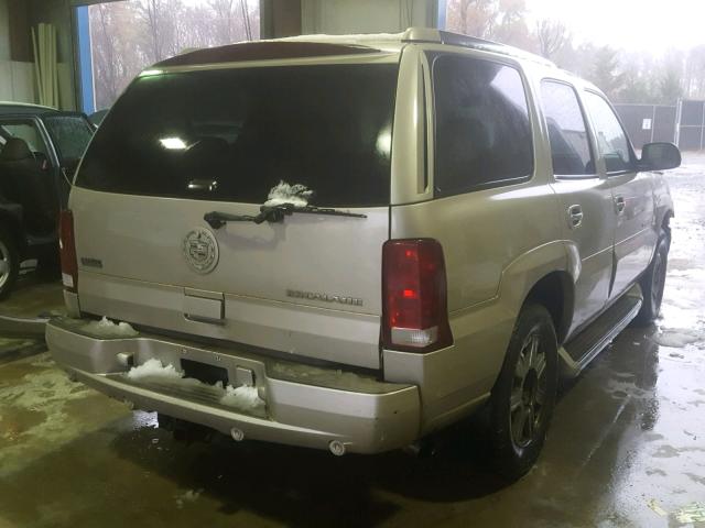 1GYEK63N45R251921 - 2005 CADILLAC ESCALADE L CREAM photo 4