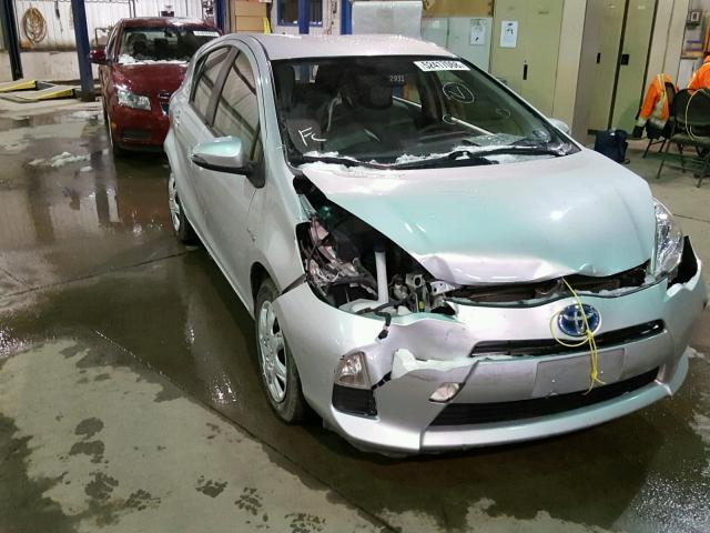 JTDKDTB38E1565653 - 2014 TOYOTA PRIUS C SILVER photo 1