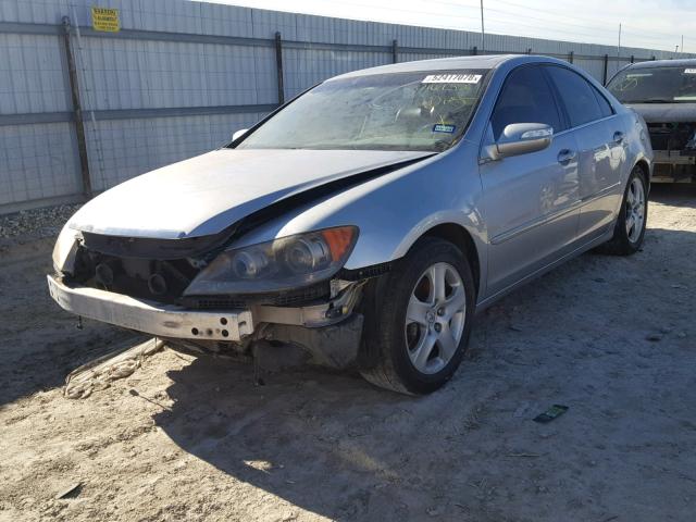 JH4KB16575C016132 - 2005 ACURA RL SILVER photo 2