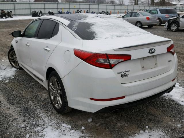 5XXGR4A6XDG121122 - 2013 KIA OPTIMA SX WHITE photo 3