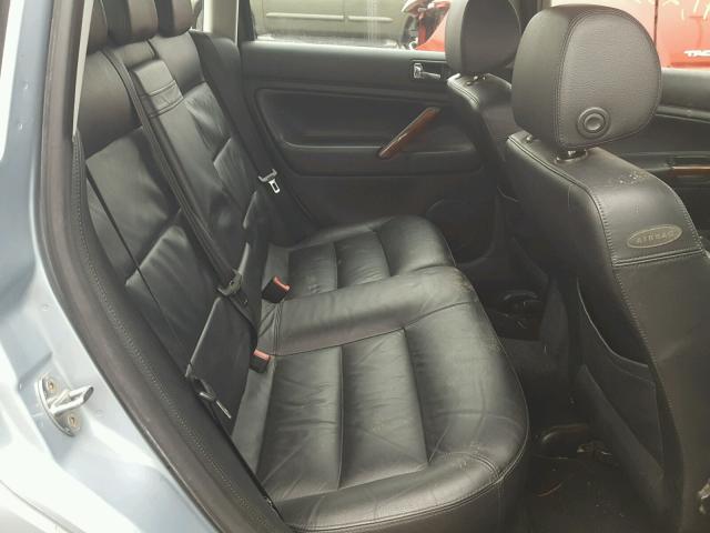 WVWWH63B92E264987 - 2002 VOLKSWAGEN PASSAT GLX 蓝色 照片 6