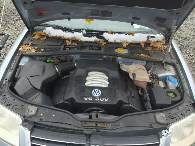 WVWWH63B92E264987 - 2002 VOLKSWAGEN PASSAT GLX 蓝色 照片 7