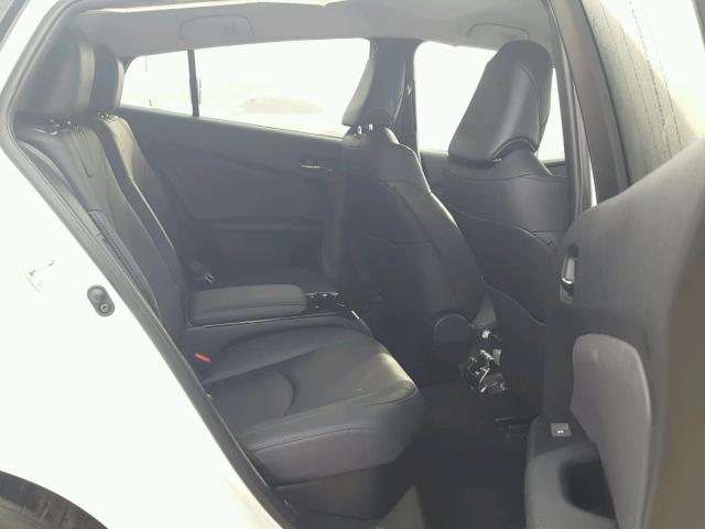 JTDKARFP5H3066701 - 2017 TOYOTA PRIUS PRIM 白色 照片 6