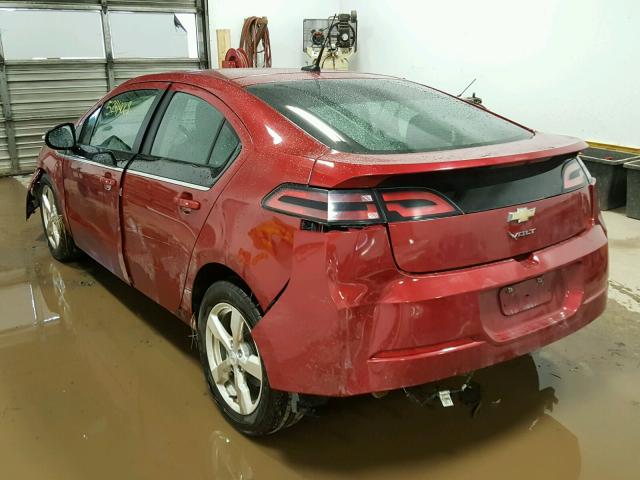 1G1RB6E48DU115940 - 2013 CHEVROLET VOLT RED photo 3