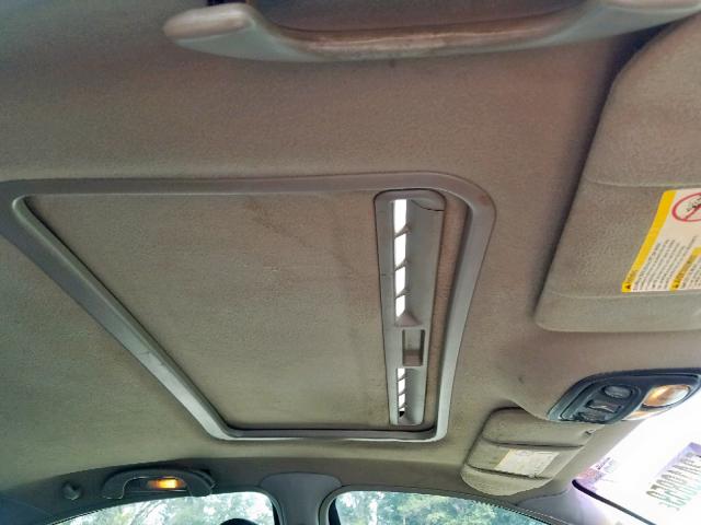 1G2WP52K32F255148 - 2002 PONTIAC GRAND PRIX PURPLE photo 9