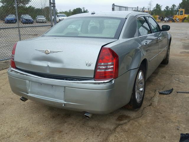 2C3KA63H56H464078 - 2006 CHRYSLER 300C GREEN photo 4