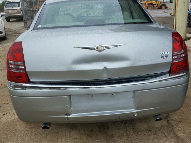 2C3KA63H56H464078 - 2006 CHRYSLER 300C GREEN photo 9