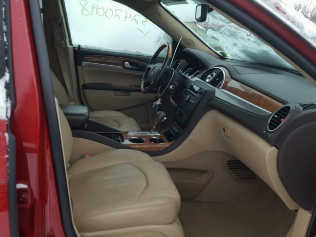 5GAKRCED4CJ299147 - 2012 BUICK ENCLAVE RED photo 5