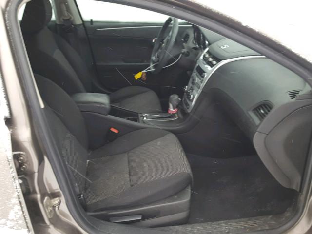 1G1ZC5E11BF302659 - 2011 CHEVROLET MALIBU 1LT GRAY photo 5