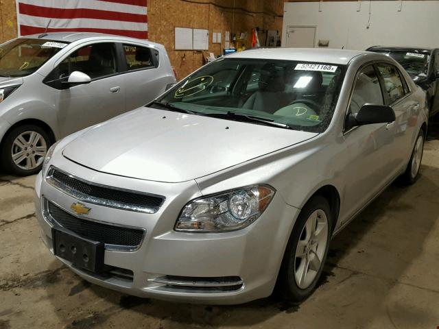 1G1ZG57B19F127835 - 2009 CHEVROLET MALIBU LS 银色 照片 2