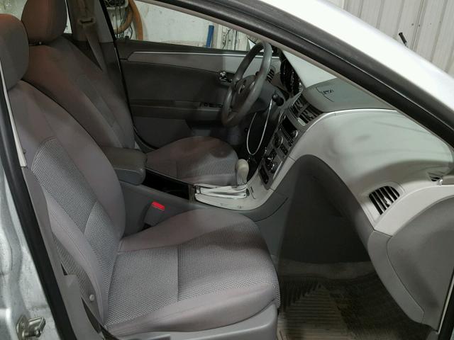 1G1ZG57B19F127835 - 2009 CHEVROLET MALIBU LS 银色 照片 5