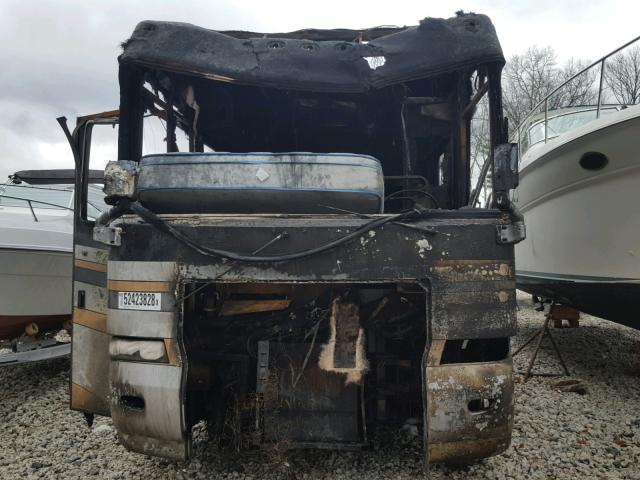 1RF12051421014697 - 2002 ROADMASTER RAIL MONOCOQUE Білий фото 7