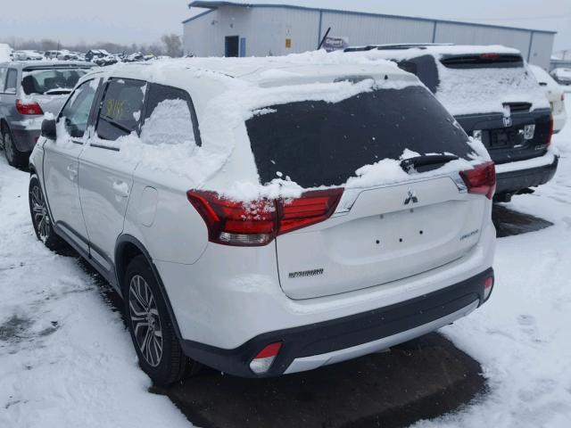 JA4AZ3A31GZ041497 - 2016 MITSUBISHI OUTLANDER WHITE photo 3