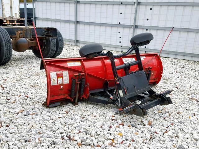BC096319 - 2013 BOSS PLOW RED photo 3
