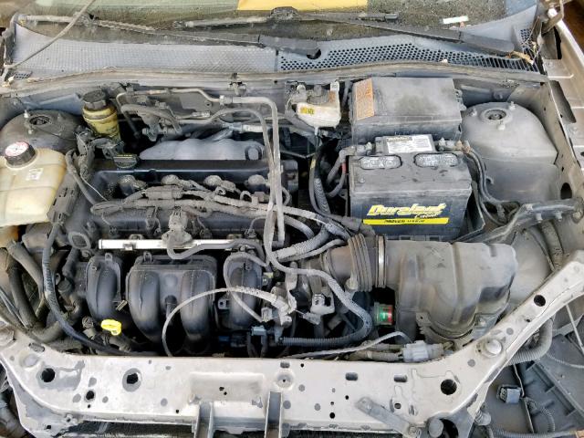 1FAFP34N95W126185 - 2005 FORD FOCUS ZX4 TAN photo 7