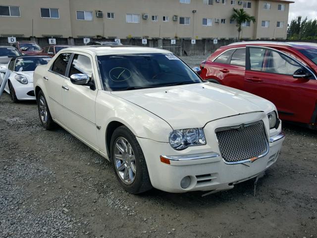 2C3KA63H16H114219 - 2006 CHRYSLER 300C WHITE photo 1