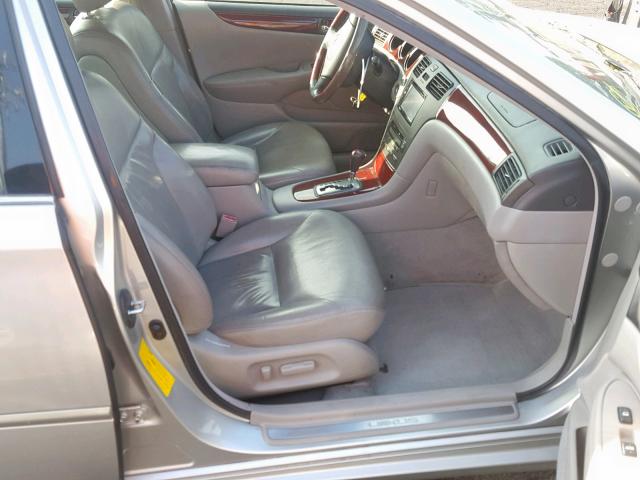 JTHBF30G130098304 - 2003 LEXUS ES 300 SILVER photo 5