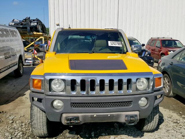 5GTDN136068326053 - 2006 HUMMER H3 YELLOW photo 9