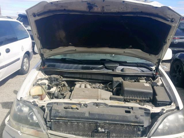 JT6HF10U9Y0161671 - 2000 LEXUS RX 300 WHITE photo 7