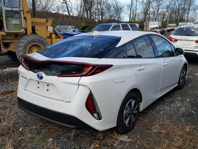 JTDKARFP6J3078152 - 2018 TOYOTA PRIUS PRIM 白色 照片 4