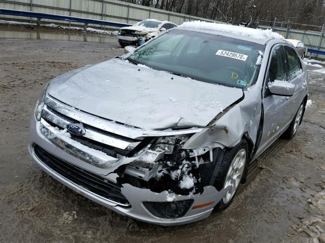 3FAHP0HA6AR160418 - 2010 FORD FUSION S SILVER photo 2