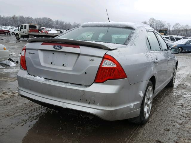 3FAHP0HA6AR160418 - 2010 FORD FUSION S SILVER photo 4