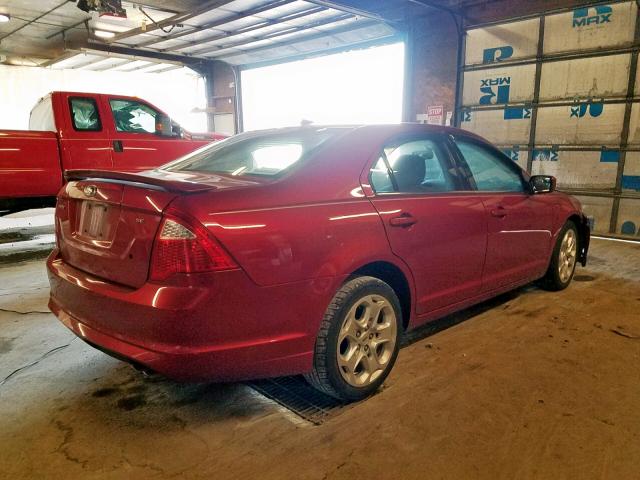 3FAHP0HA3BR229762 - 2011 FORD FUSION SE BURGUNDY photo 4