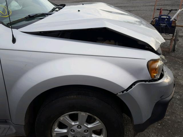 4F2CZ06G79KM05054 - 2009 MAZDA TRIBUTE S GRAY photo 9