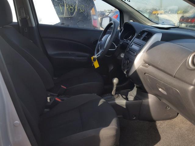 3N1CE2CP2GL389274 - 2016 NISSAN VERSA NOTE SILVER photo 5