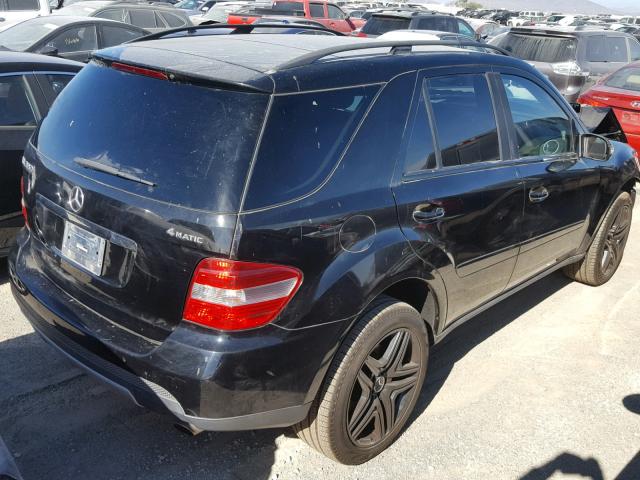 4JGBB86E97A272311 - 2007 MERCEDES-BENZ ML 350 BLACK photo 4