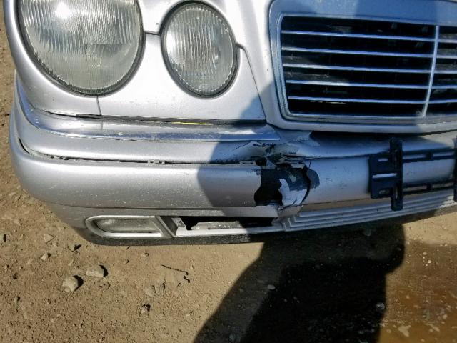 WDBJF25H8XA757888 - 1999 MERCEDES-BENZ E 300TD SILVER photo 9