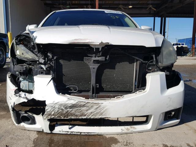 1N4BA41E57C842371 - 2007 NISSAN MAXIMA SE WHITE photo 9