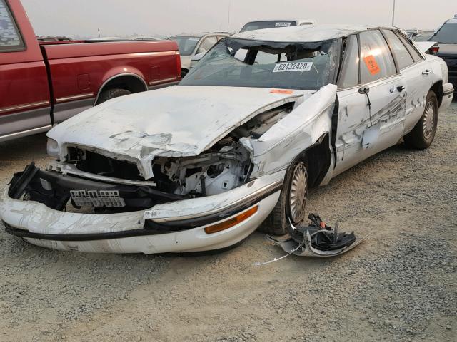 1G4HP52K2WH461247 - 1998 BUICK LESABRE CU WHITE photo 2