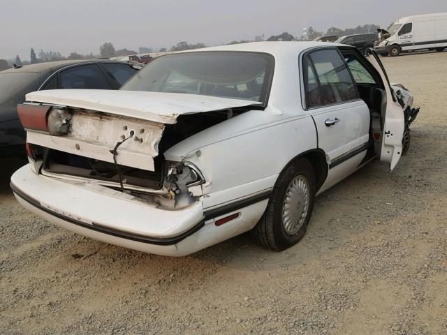 1G4HP52K2WH461247 - 1998 BUICK LESABRE CU WHITE photo 4