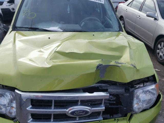 1FMCU9C76CKA32423 - 2012 FORD ESCAPE XLS GREEN photo 7