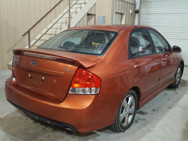 KNAFE121985013011 - 2008 KIA SPECTRA EX ORANGE photo 4