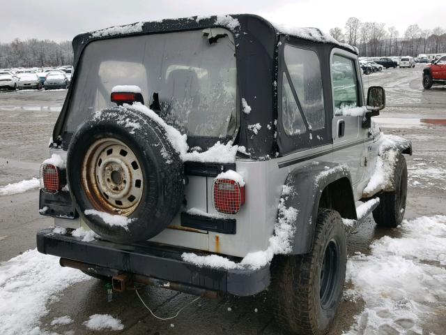 1J4FA39S55P348527 - 2005 JEEP WRANGLER X SILVER photo 4